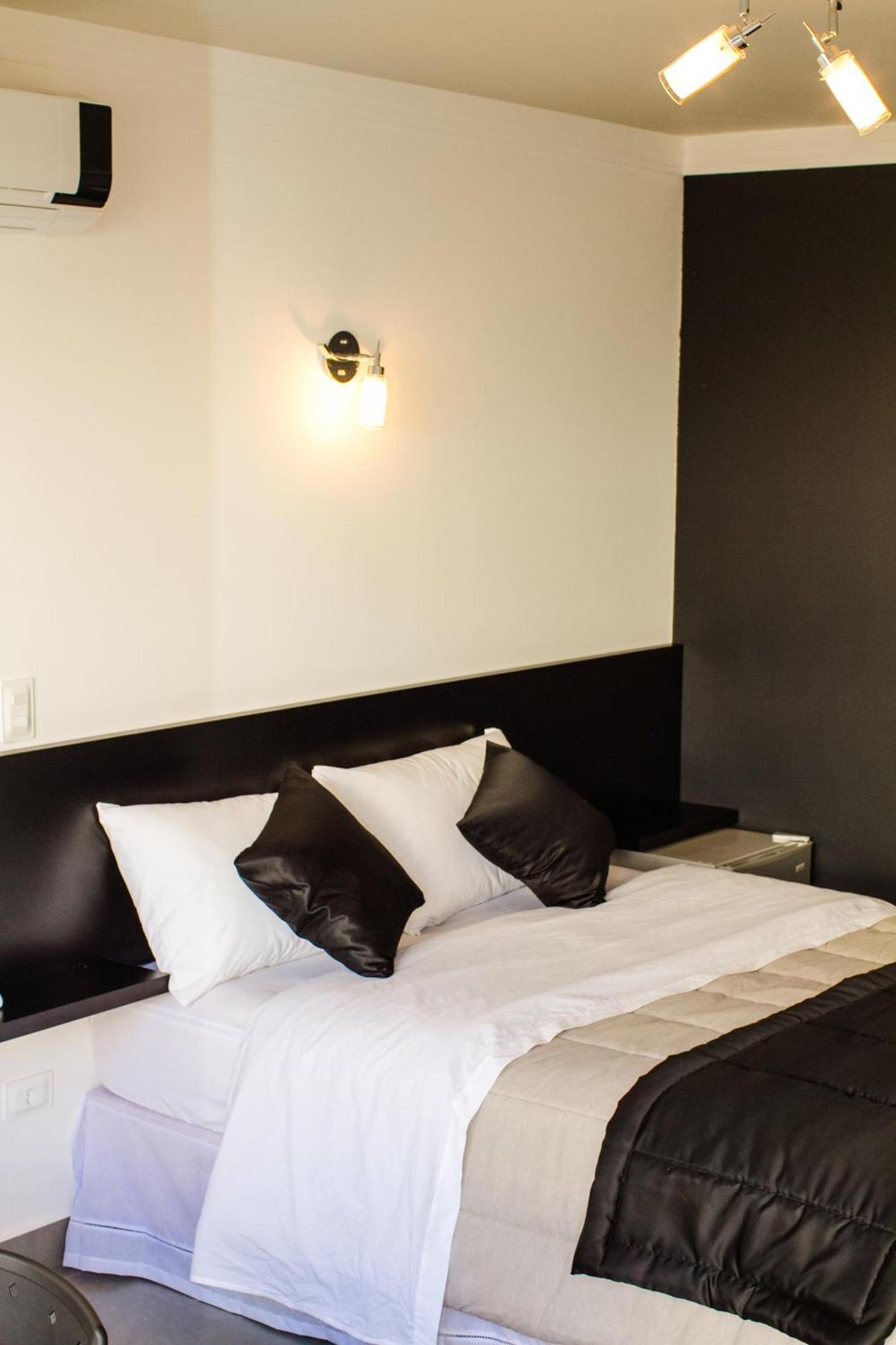 Concept Design Hostel & Suites Фос-ду-Іґуасу Номер фото