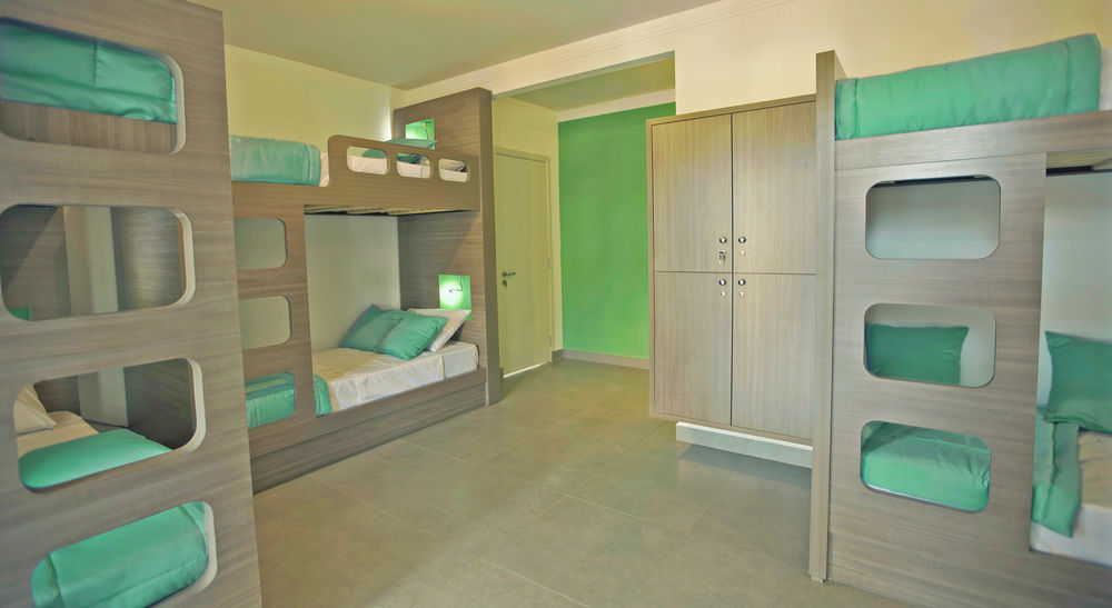 Concept Design Hostel & Suites Фос-ду-Іґуасу Екстер'єр фото