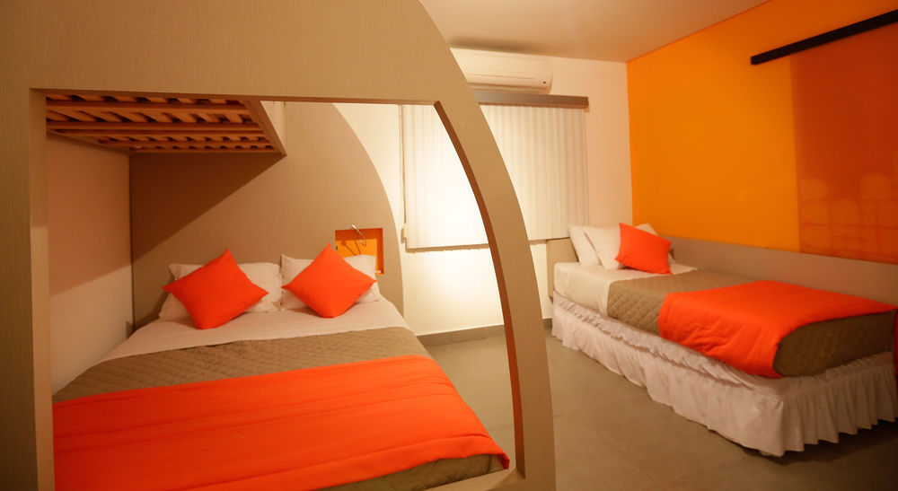 Concept Design Hostel & Suites Фос-ду-Іґуасу Екстер'єр фото