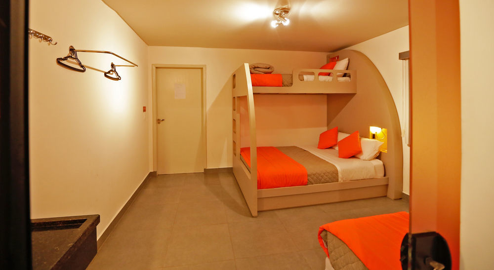 Concept Design Hostel & Suites Фос-ду-Іґуасу Екстер'єр фото