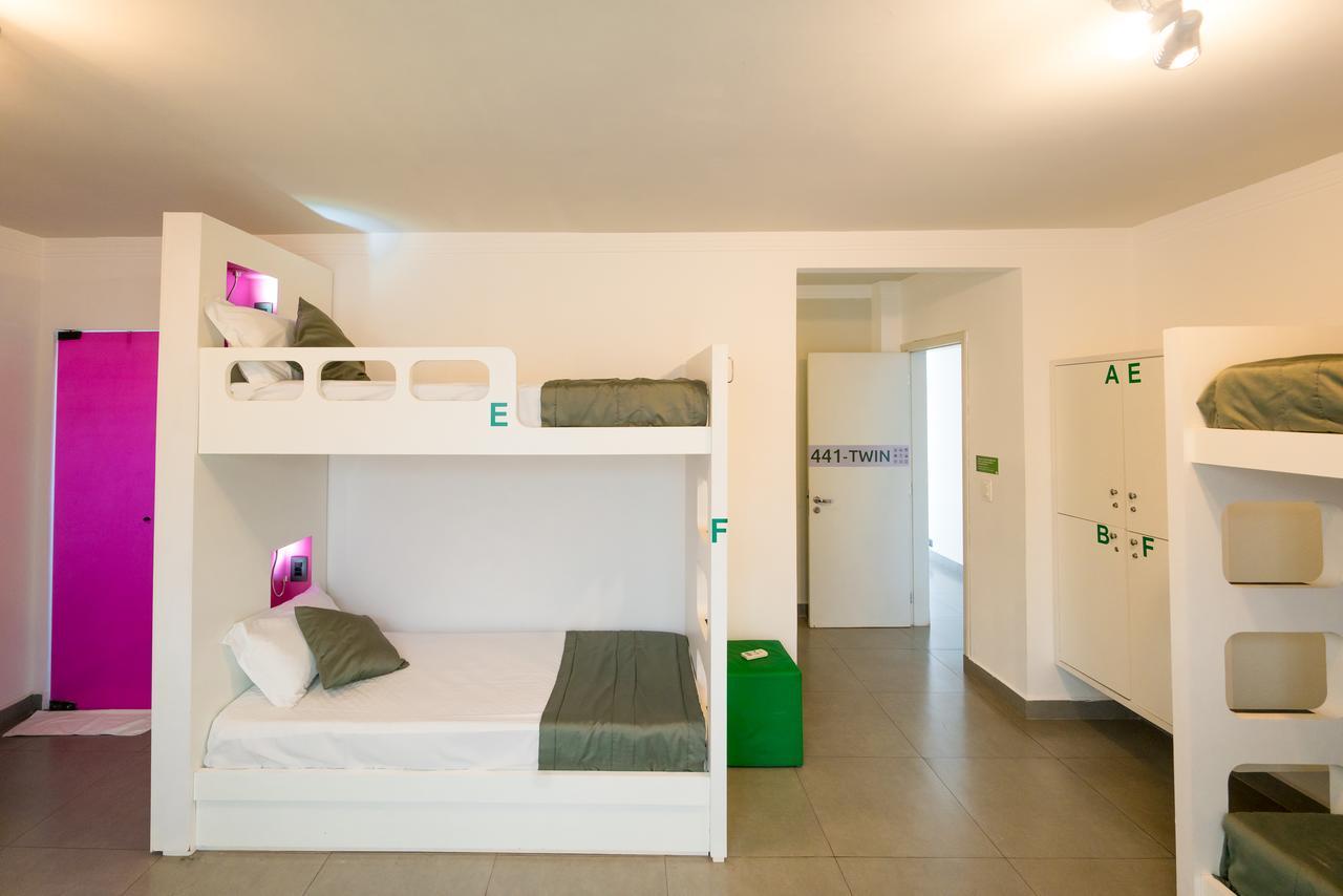 Concept Design Hostel & Suites Фос-ду-Іґуасу Екстер'єр фото