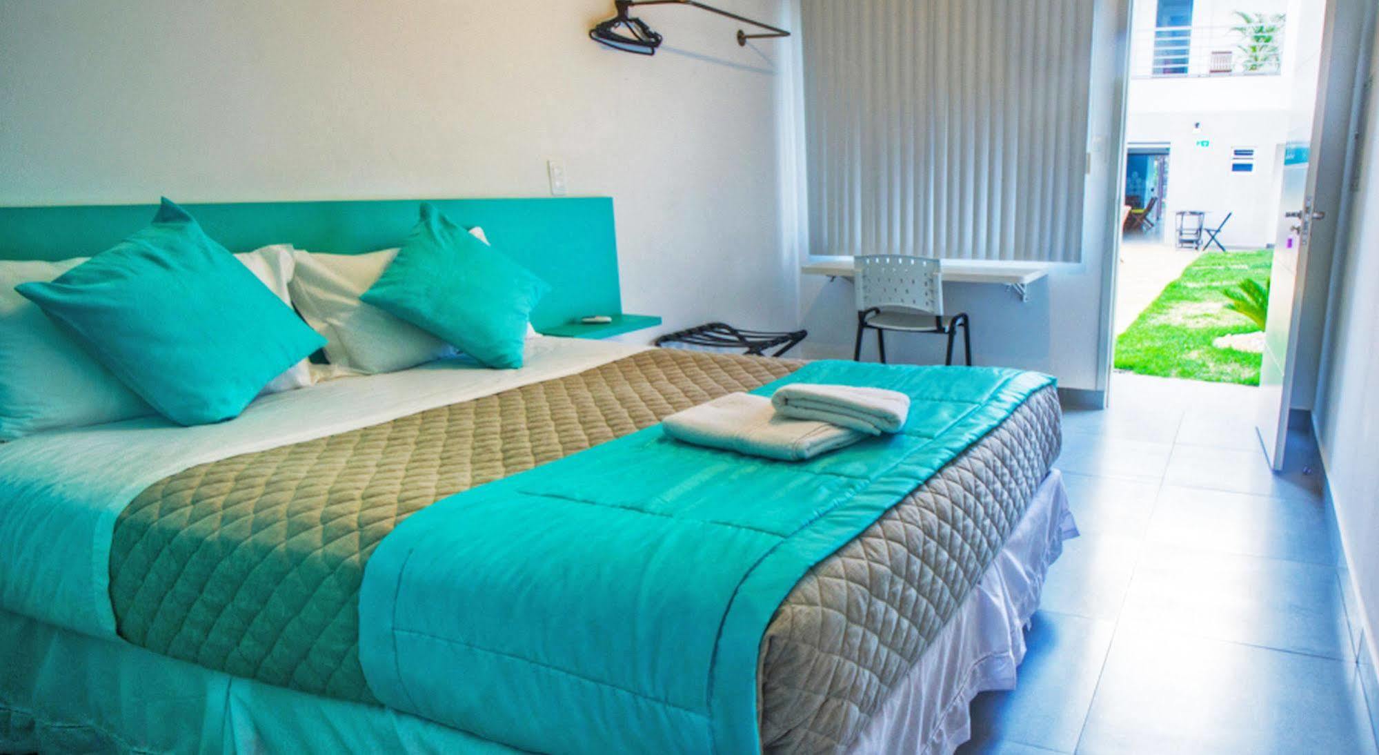 Concept Design Hostel & Suites Фос-ду-Іґуасу Екстер'єр фото