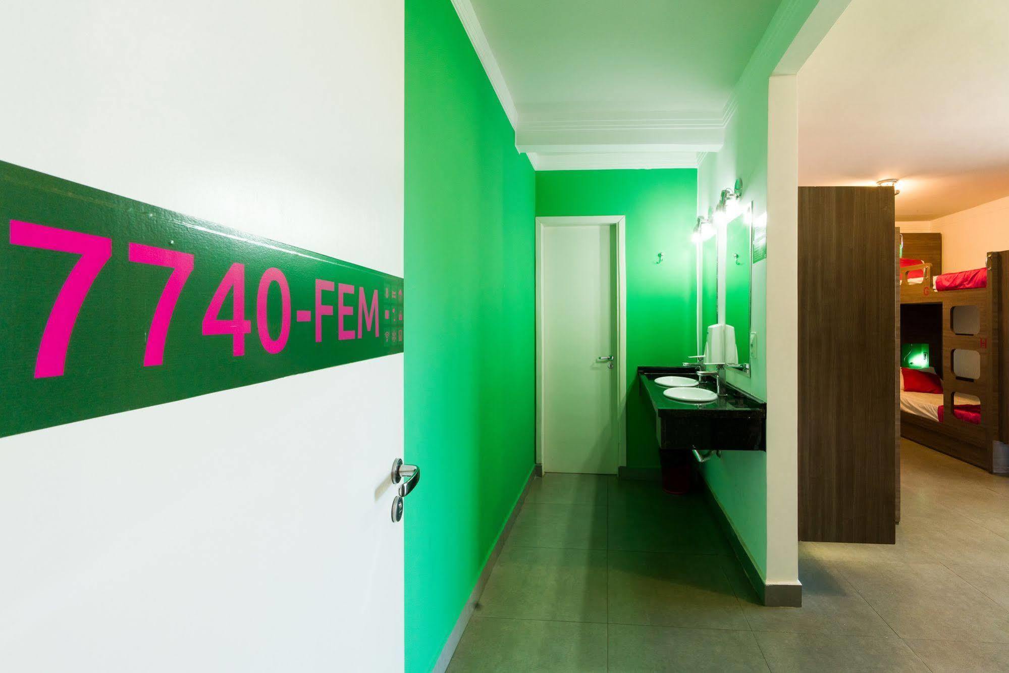 Concept Design Hostel & Suites Фос-ду-Іґуасу Екстер'єр фото