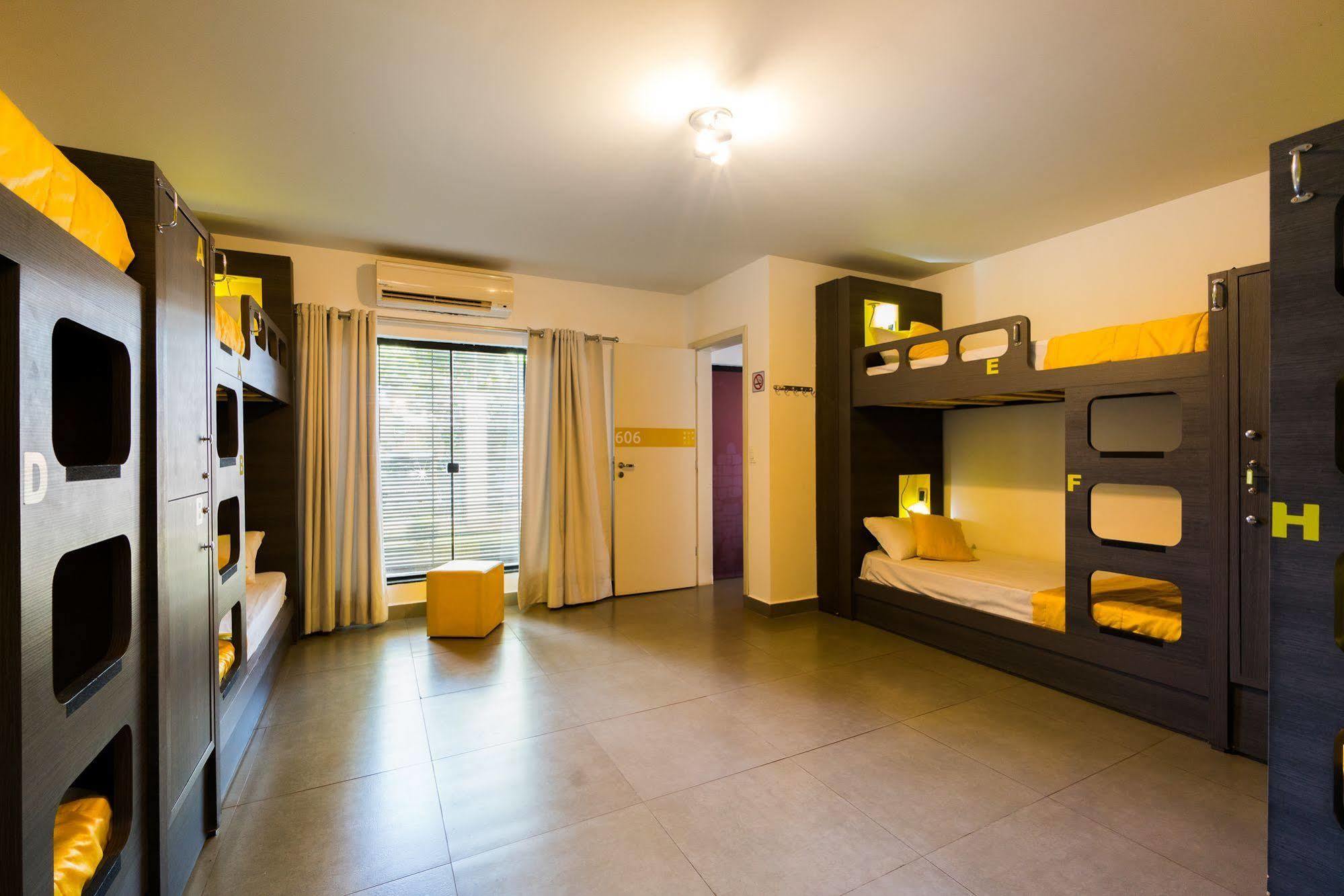 Concept Design Hostel & Suites Фос-ду-Іґуасу Екстер'єр фото